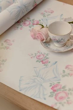 LoveShackFancy Rosa Beaux Wallpaper