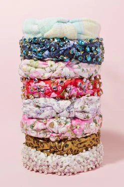 LoveShackFancy X Lele Sadoughi Mixed Pearl Knotted Headband Sale 5 LoveShackFancy X Lele Sadoughi Mixed Pearl Knotted Headband Sale