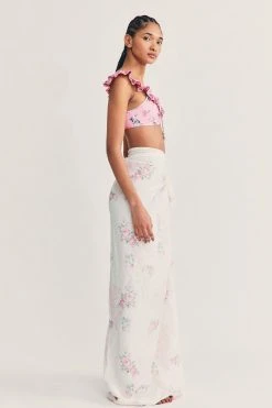 LoveShackFancy Pool Rosa Beaux Linen Beach Throw 10 LoveShackFancy Pool Rosa Beaux Linen Beach Throw